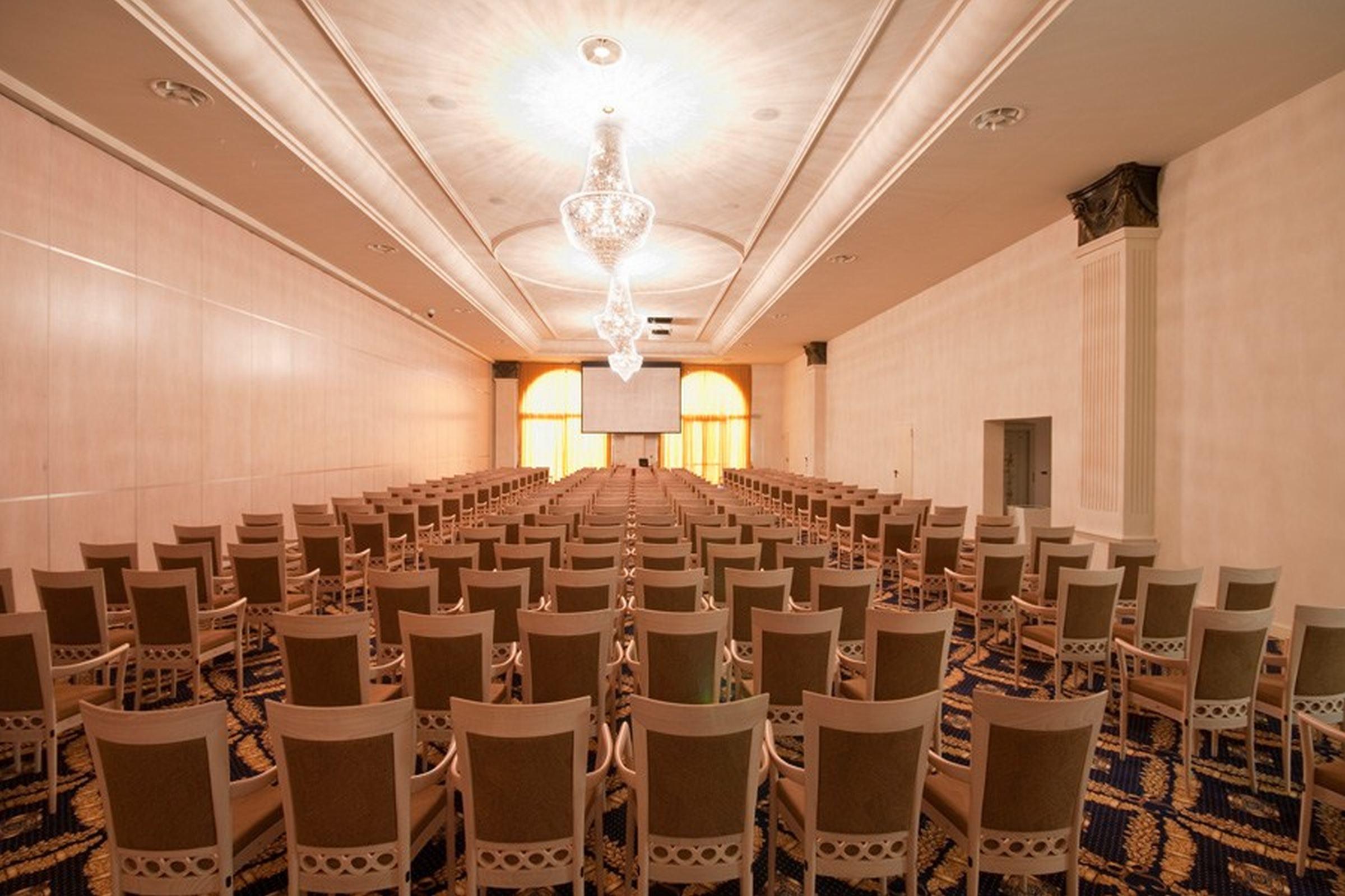 Grand Hotel Italia Cluj-Napoca Exterior photo The main conference room