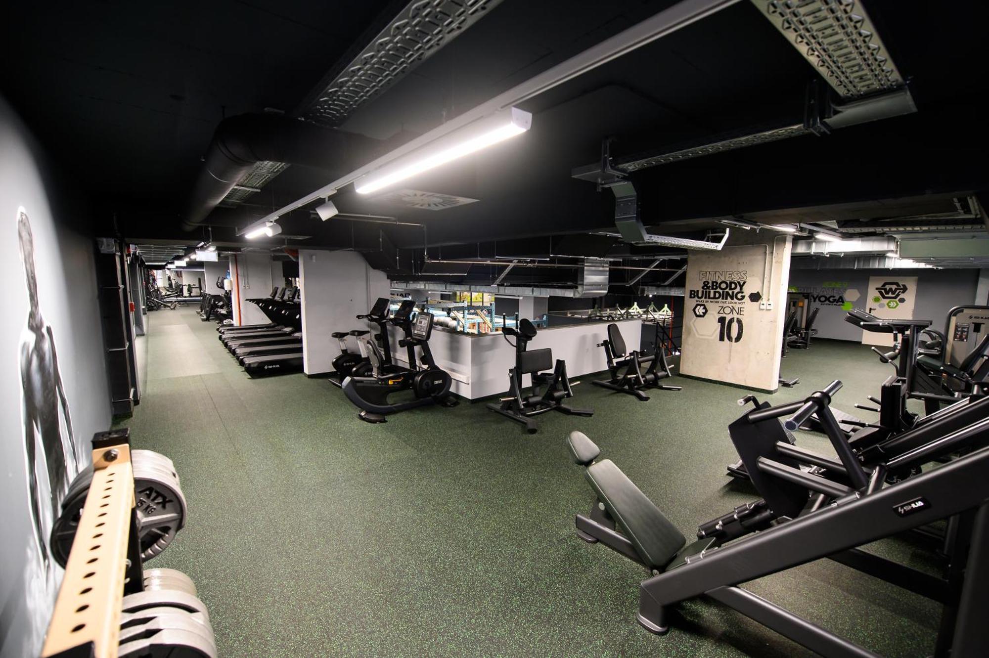 Grand Hotel Italia Cluj-Napoca Exterior photo The gym at the University of Nottingham