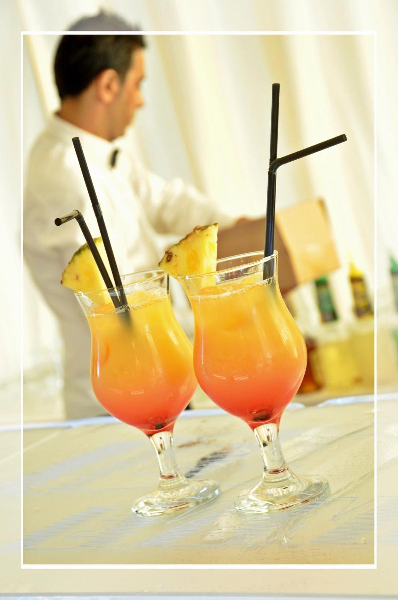 Grand Hotel Italia Cluj-Napoca Exterior photo Hurricane
